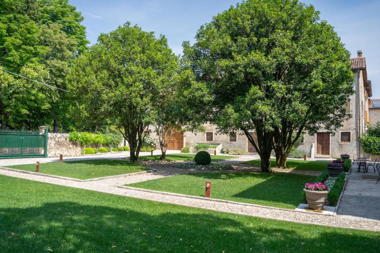 Villa Dafne Valpolicella B&B Adults Only, No Smoking, No Pets SantʼAmbrogio di Valpolicella Extérieur photo